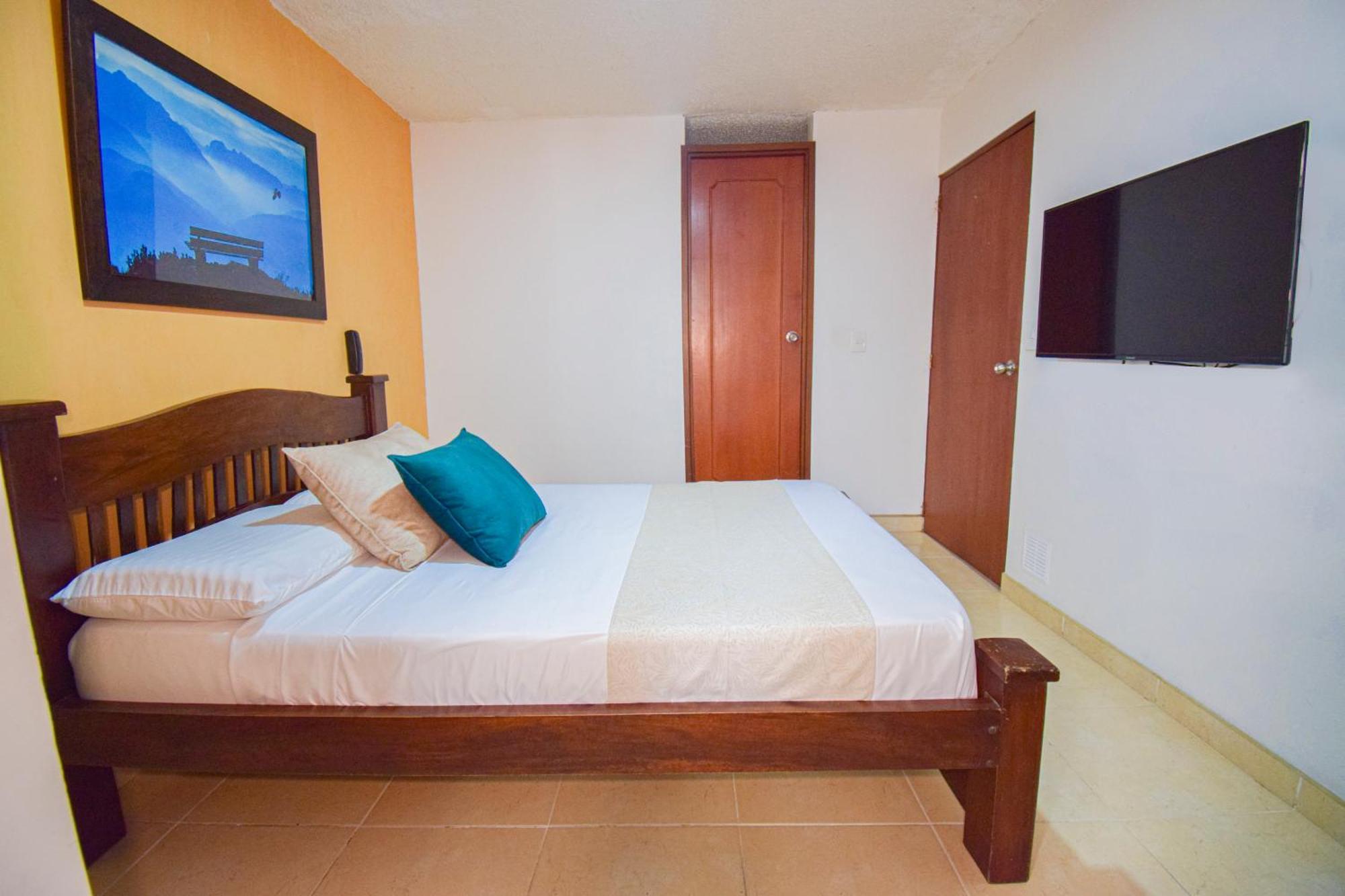 Hotel Toledo Plaza Armênia Exterior foto